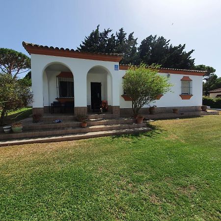 Chalet Con Piscina, Amplio Jardin Y Aire Acondicionado Chiclana de la Frontera Bagian luar foto