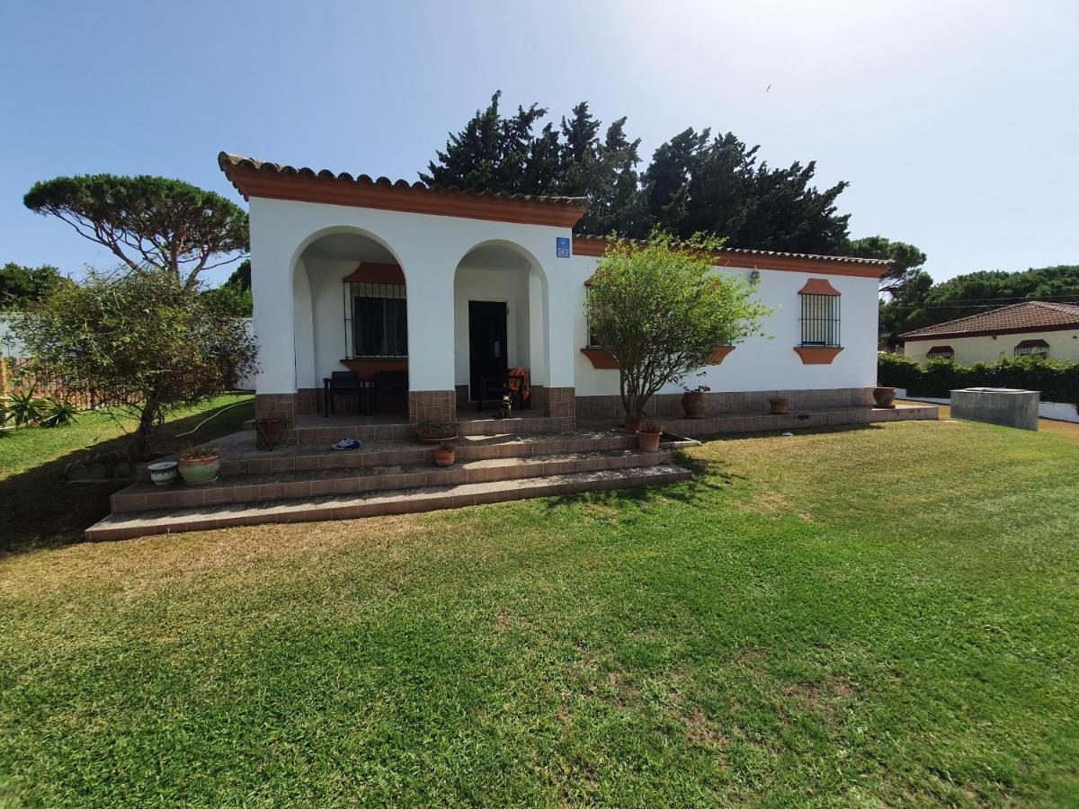 Chalet Con Piscina, Amplio Jardin Y Aire Acondicionado Chiclana de la Frontera Bagian luar foto
